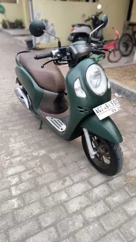 Scoopy prestige 2023