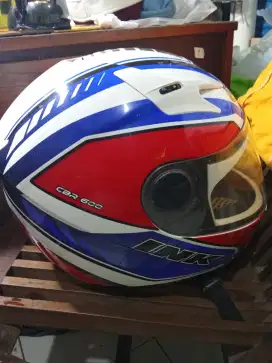 Helm bekas motor CBR600 MERK INK