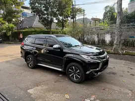 Dp12jt - Pajero Dakar Limited Edition Sunroof matic diesel 2017 Hitam
