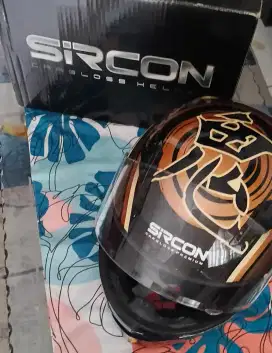 Helm full face cargloss sircon taichi like new