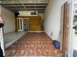 Jual Cepat Nego Rumah di Puri Safira Regency Menganti Full Renov
