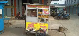 Jaga stand makanan