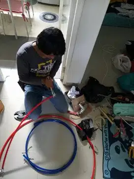 jasa perbaikan dan pemasangan waterhieter pemanas air