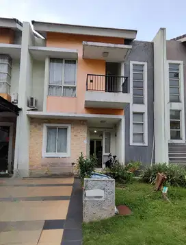 DIJUAL Rumah 2 Lantai Siap Huni di Cluster New Jasmine Gading Serpong