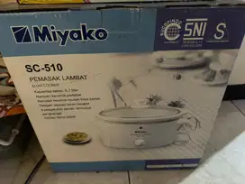 Slow Cooker (Pemasak Lambat)