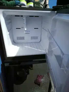 JUAL CEPAT KULKAS 2PINTU
