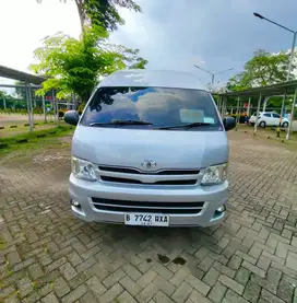 Toyota Hiace 2013 Diesel