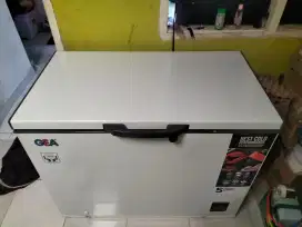 Freezer GEA 300 liter