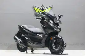 Honda Forza250 abs 2019 like new piaggio vespa GT200 xmax