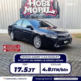 Toyota Camry V 2.5 AT 2017