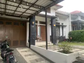 Sewa Rumah Fully Furnished di Antapani Bandung