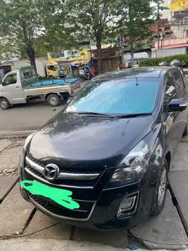 Mazda 8 2012 Bensin