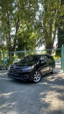 Kijang Innova 2kd Barong FullSpec