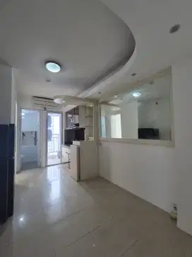 JUAL BU DUA KAMAR SEMI FURNISHE APARTEMEN BASSURA CITY 385 JT All IN