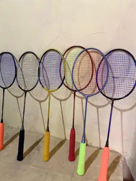 Raket badminton Yonex