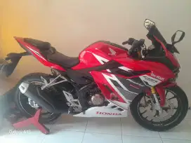 Honda CBR 150 R
