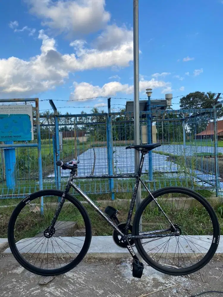 FIXED GEAR TSUNAMI SNM4130