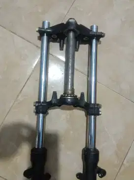 Shock brake depann + segitiga satria fu