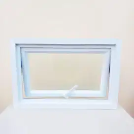 Jendela casmant ukuran 40 x60 sdh terpasang
