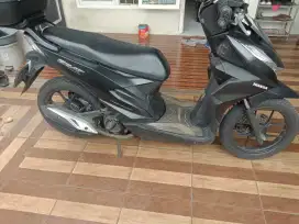 Honda beat Delux,