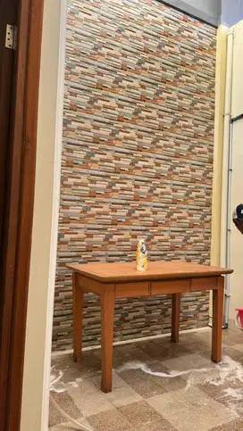 Meja Kantor Bekas