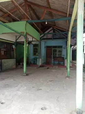 Dijual Rumah Strategis Untuk Usaha Pinggir Jalan Dekat RM HJ Yetty