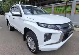 Mitsubishi strada triton GLS tahun 2021
