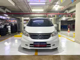 2013 HONDA FREED E/PSD