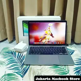 MacBook Pro 2022 M2 RAM 8GB SSD 512GB EX IBOX, APPLE RESMI INDO