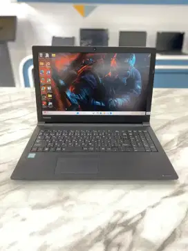 [T11] LAPTOP NUMLOCK TOSHIBA i7 8GB