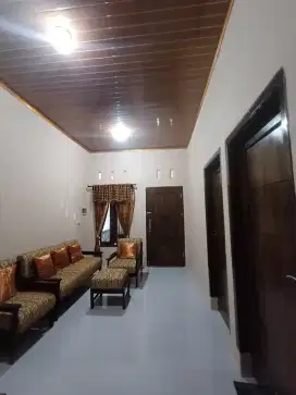JUAL RUMAH BARU SIAP HUNI FREE PERABOTAN