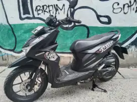Honda Beat Street CBS Tahun 2023 Orsinil Mesin Halus Siap tancap Gass