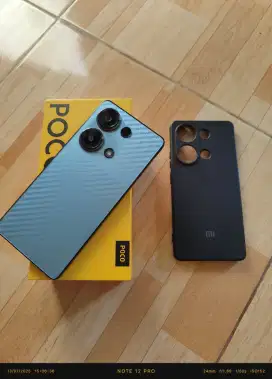 Poco M6 Pro Biru