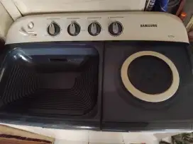 Di jual mesin cuci Samsung 2 tabung