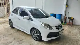 Honda Brio cbu E automatic