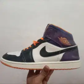 Air Jordan 1 Mid