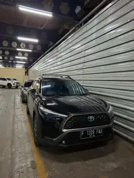For Sale: Toyota Corolla Cross Hybrid 2018 - Black - 76000km