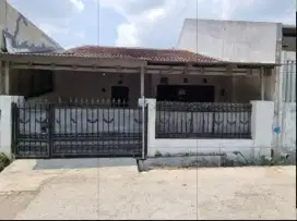 Disewa rumah 1 lantai di harapan indah 1 bekasi