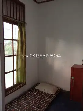 Kos laki dekat Transjakarta Kebayoran Baru Jakarta selatan