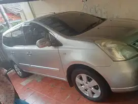 Nissan Grand livina 2011 Bensin