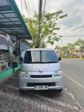 Daihatsu Gran Max Station 1.3 D Bensin AC Non PS Manual 2019