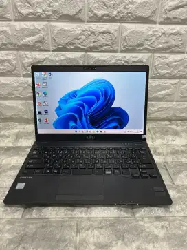 Laptop Fujitsu gen 8