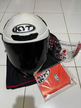 Helm TT COURSE PUTIH Glossy Ukuran M