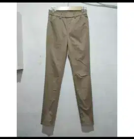 Celana Panjang UNI QLO HEATTECH Ladies Size S  ( LIKE NEW )