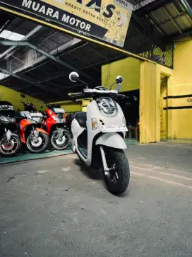 HONDA SCOOPY PRESTIGE 2025