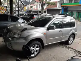Nissan X-Trail 2005 Bensin