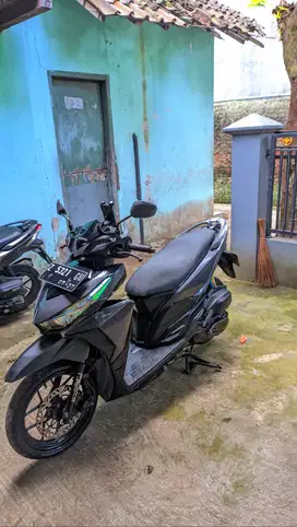 Vario 125 led old 2017