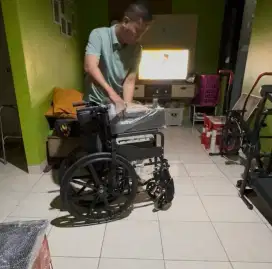 Kursi Roda baru beli hanya sekali pakai