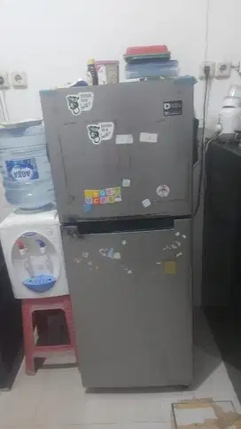 Kulkas 2 pintu Samsung Inverter