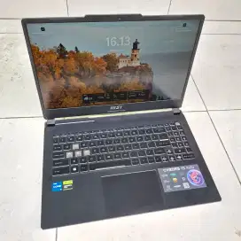 Laptop MSi cybog 15 A12U